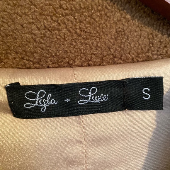 Lyla & luxe teddy coat - Picture 2 of 3